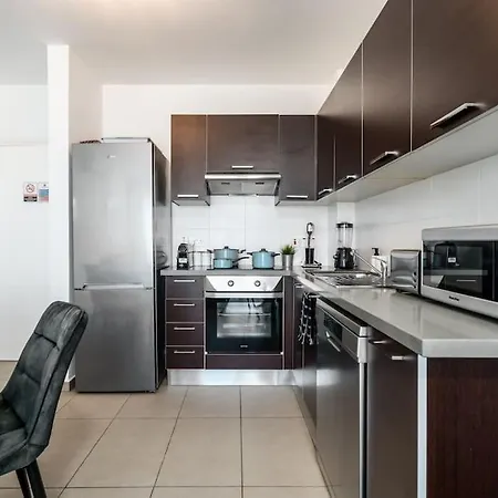 Sunnyvillas 1 Bedroom Swimming Pool Cor Πρωταράς